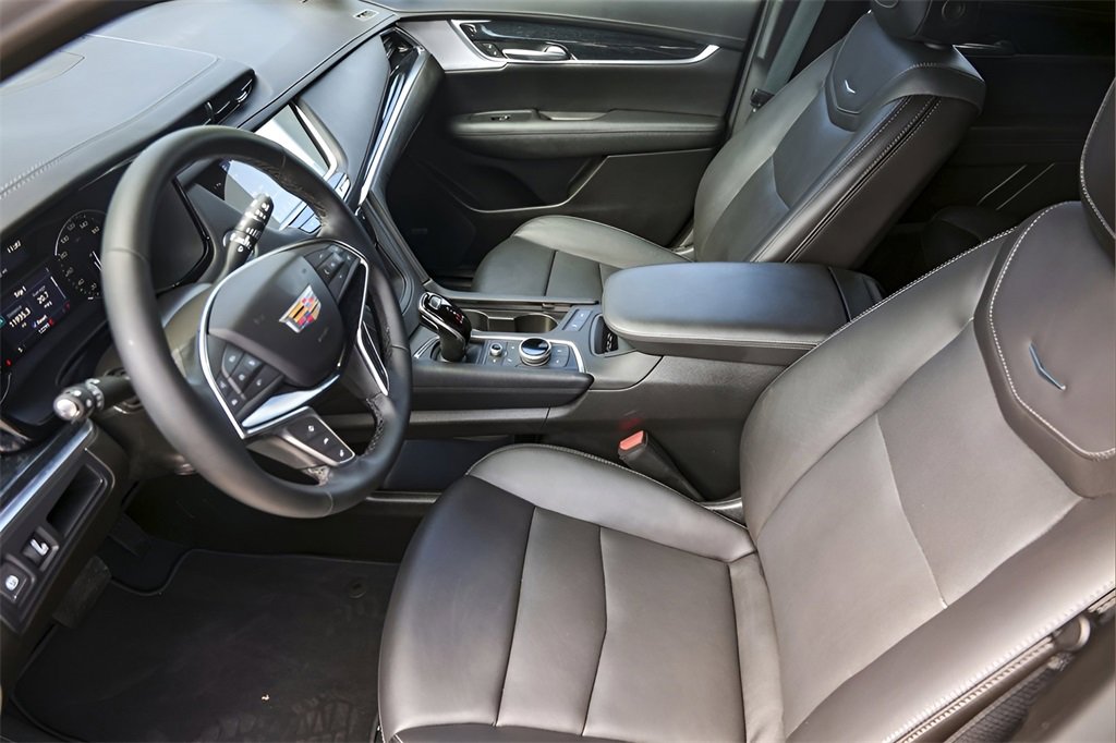 2025 Cadillac XT5 Premium Luxury photo 9