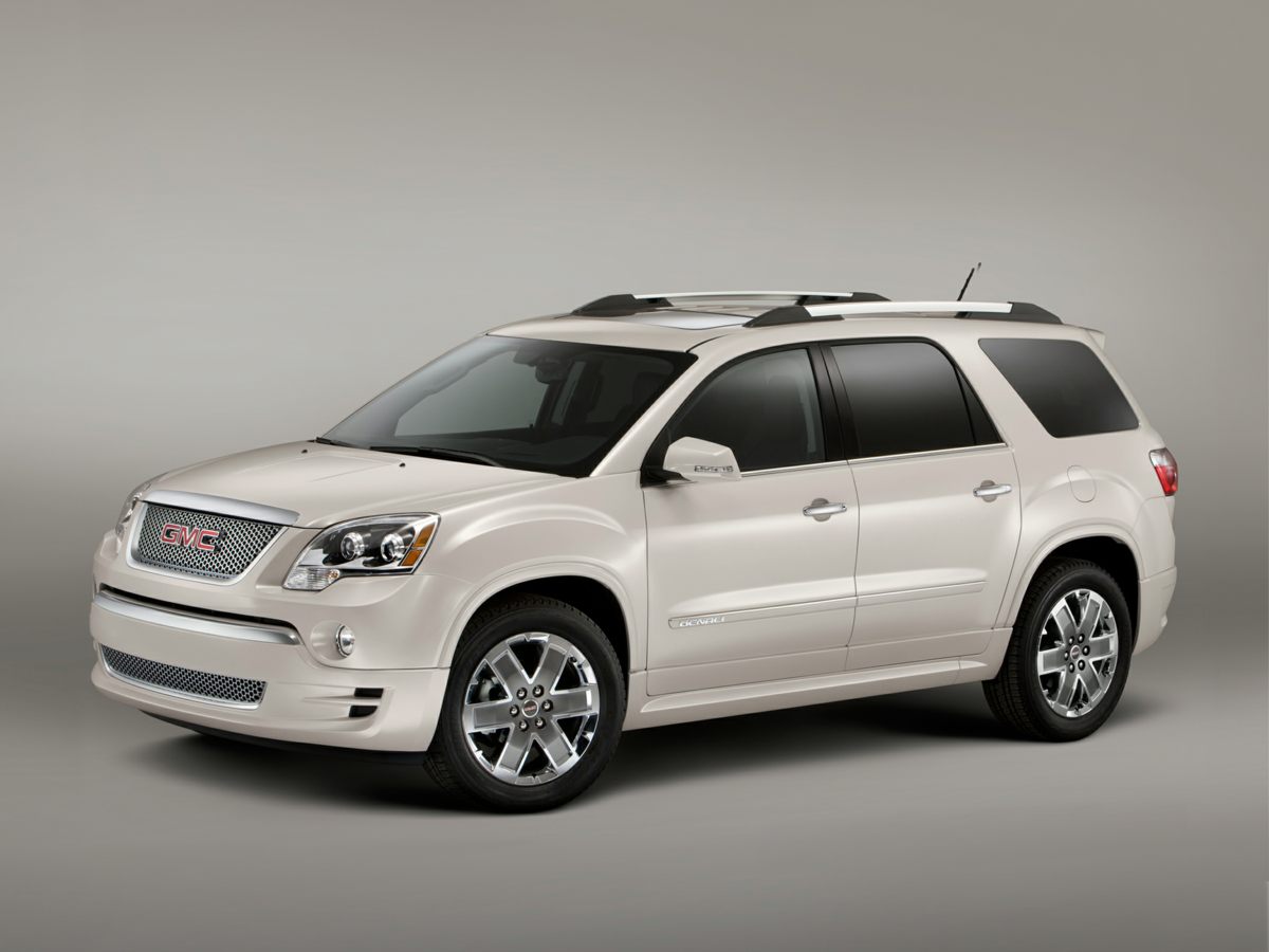 2012 GMC Acadia Denali's photo