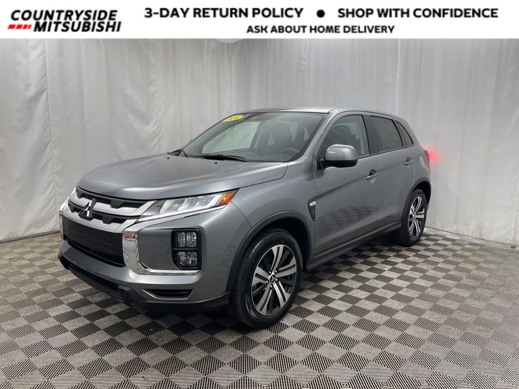 2026 Mitsubishi Outlander Sport ES's photo