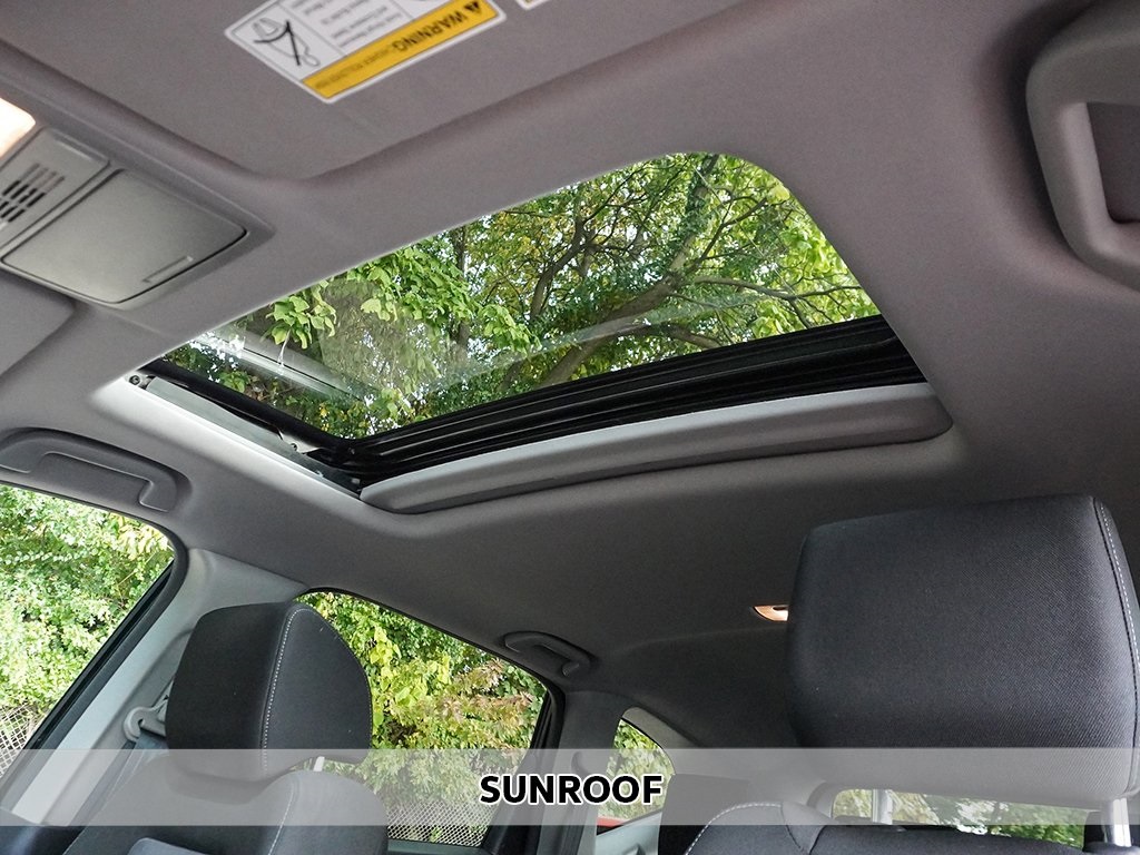 2022 Honda CR-V Hybrid EX photo 2