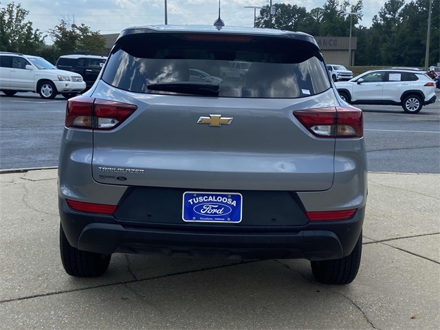 2024 Chevrolet Trailblazer LS photo 3