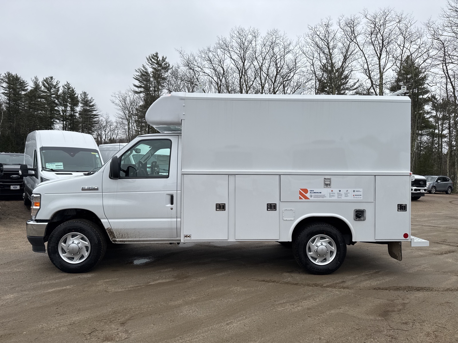 2025 Ford E-350 Base photo 3