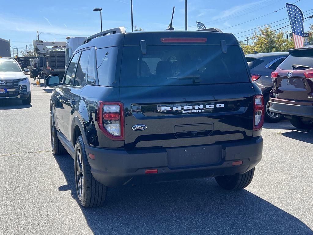 2023 Ford Bronco Sport Outer Banks photo 4