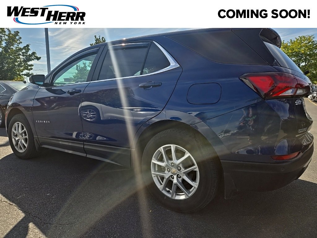 2023 Chevrolet Equinox LT photo 3