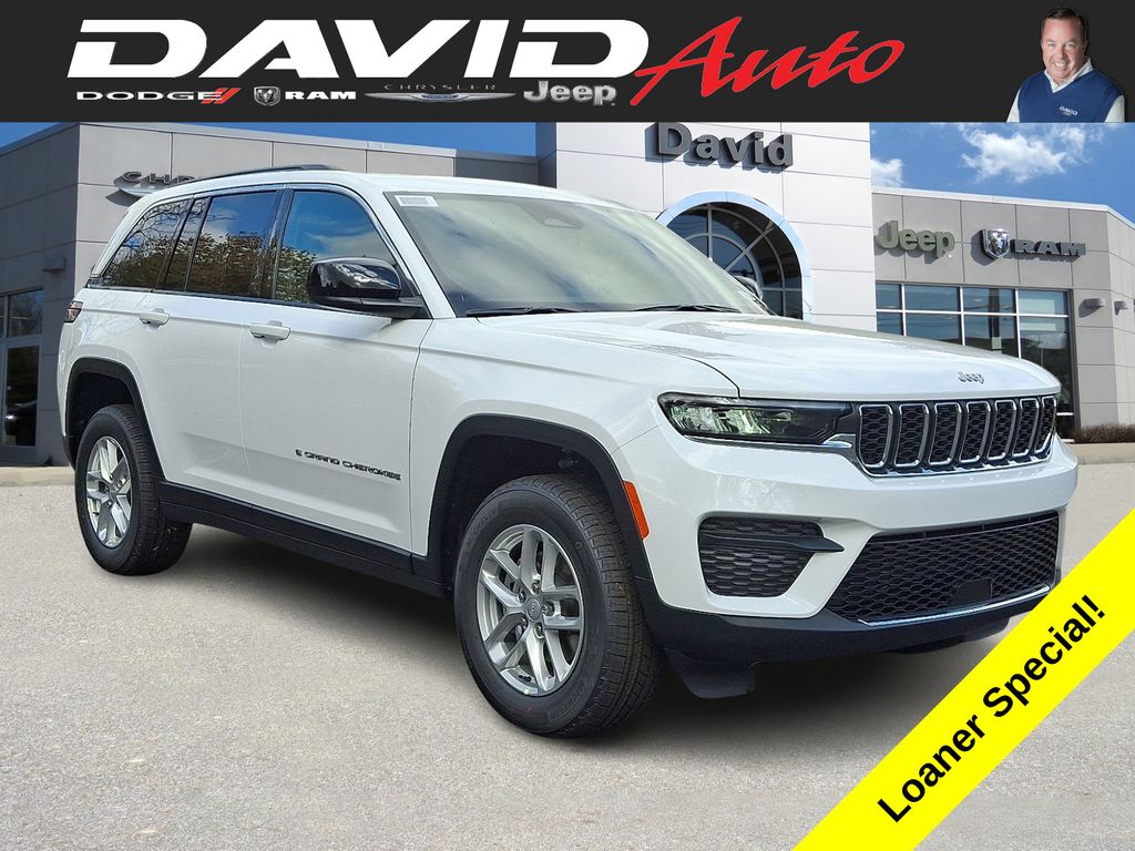 2025 Jeep Grand Cherokee Laredo's photo