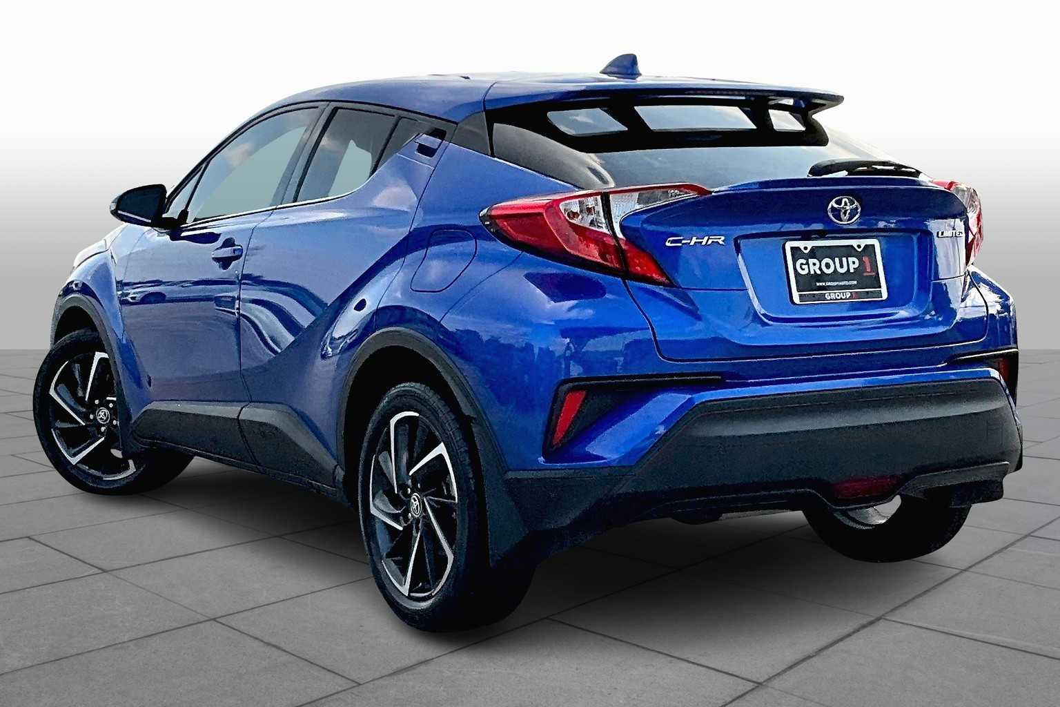 2020 Toyota C-HR Limited photo 11