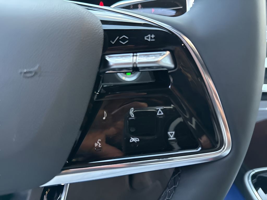 2025 Cadillac Lyriq Sport photo 21