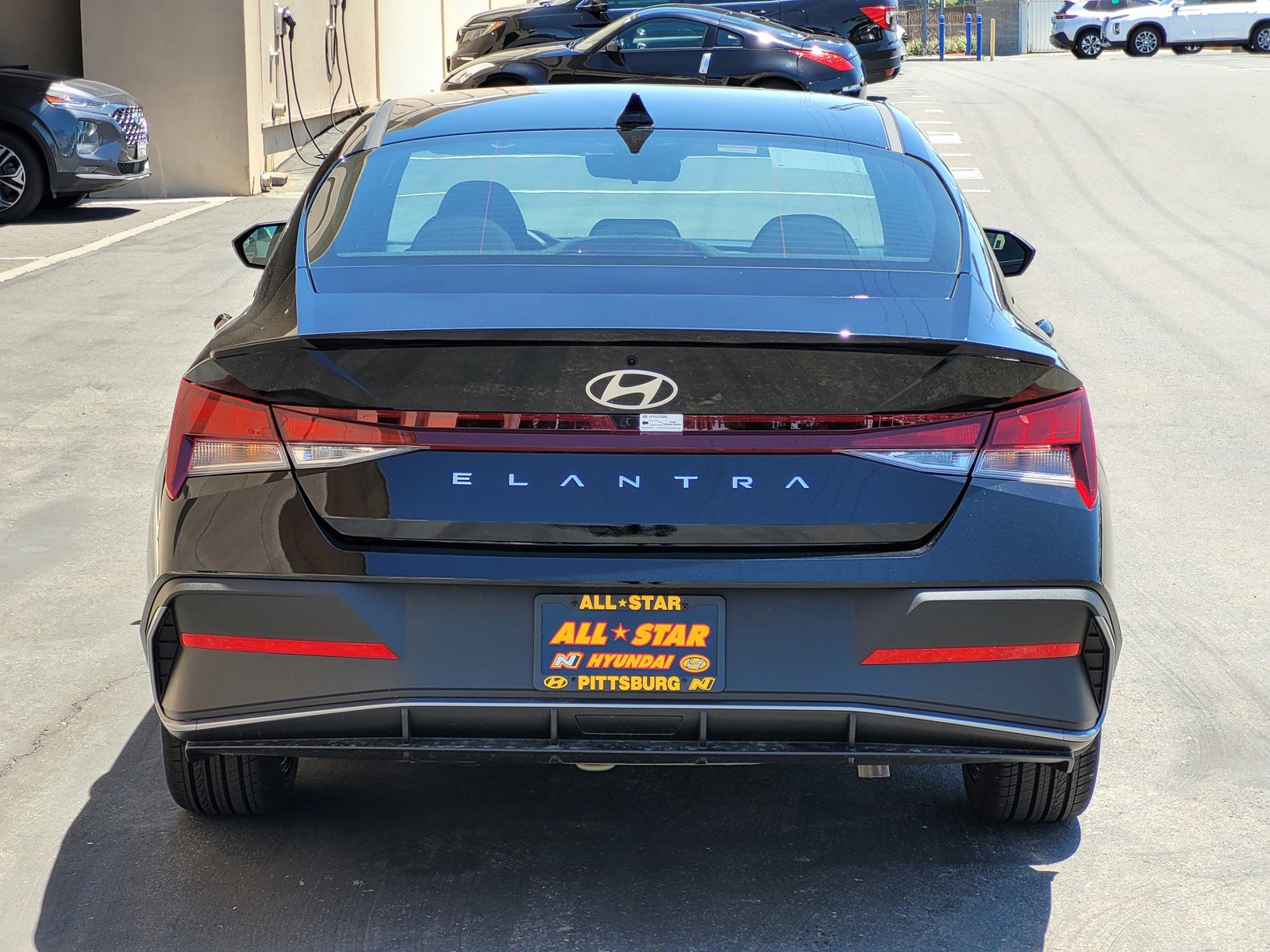 2025 Hyundai Elantra SEL Sport photo 4