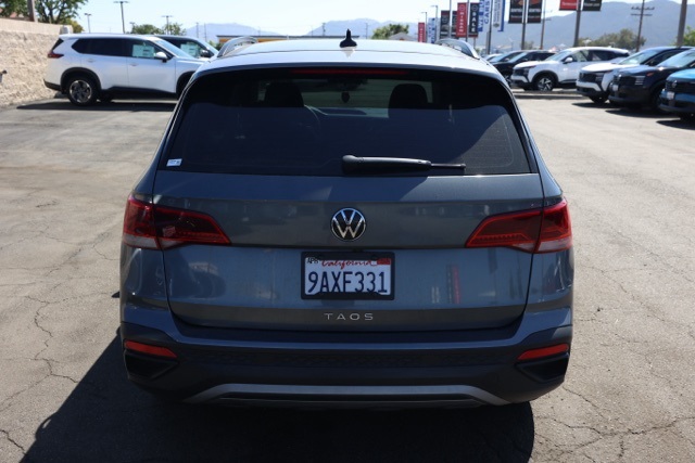 2022 Volkswagen Taos S photo 4