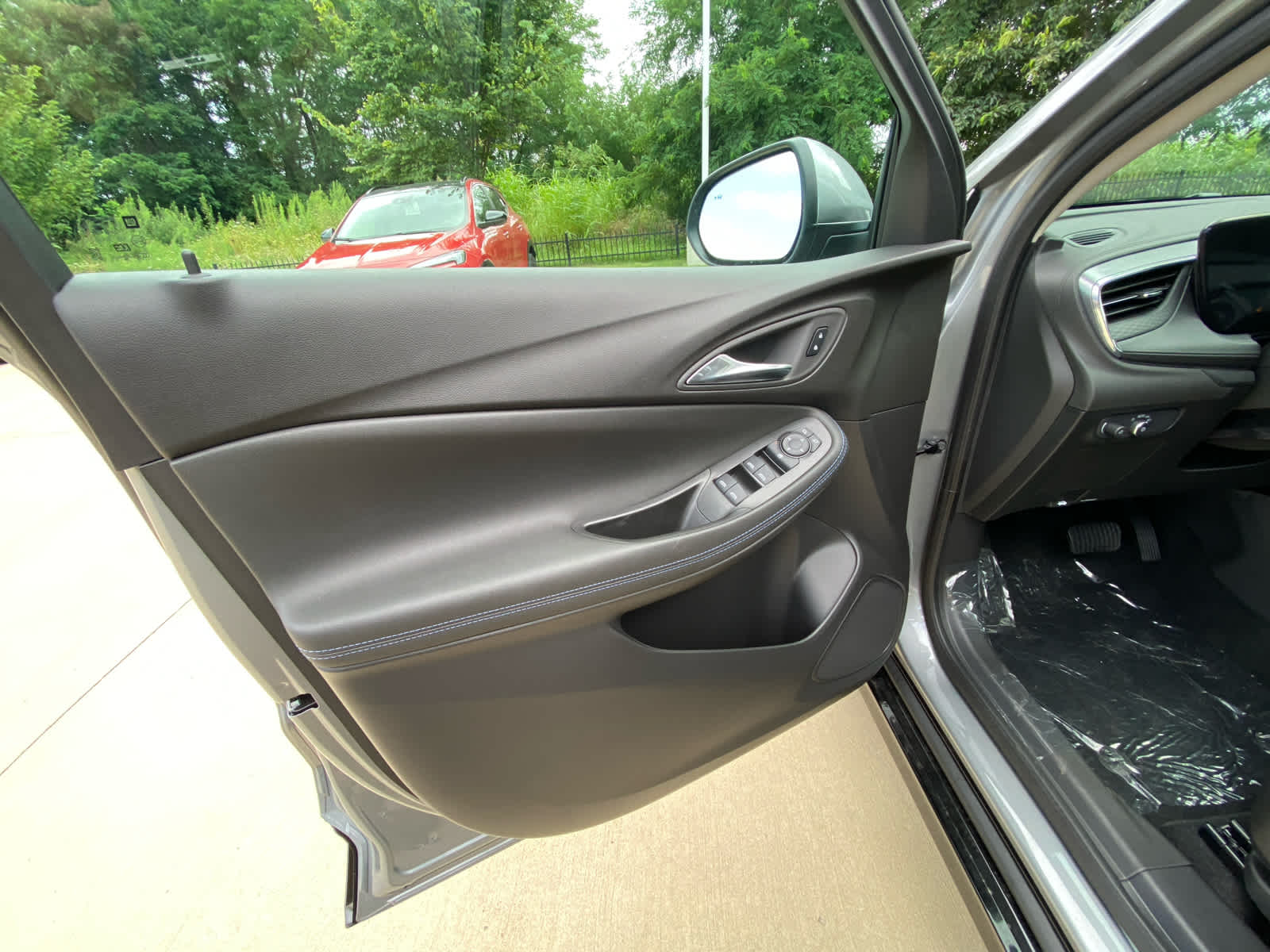 2026 Buick Encore GX Sport Touring photo 10