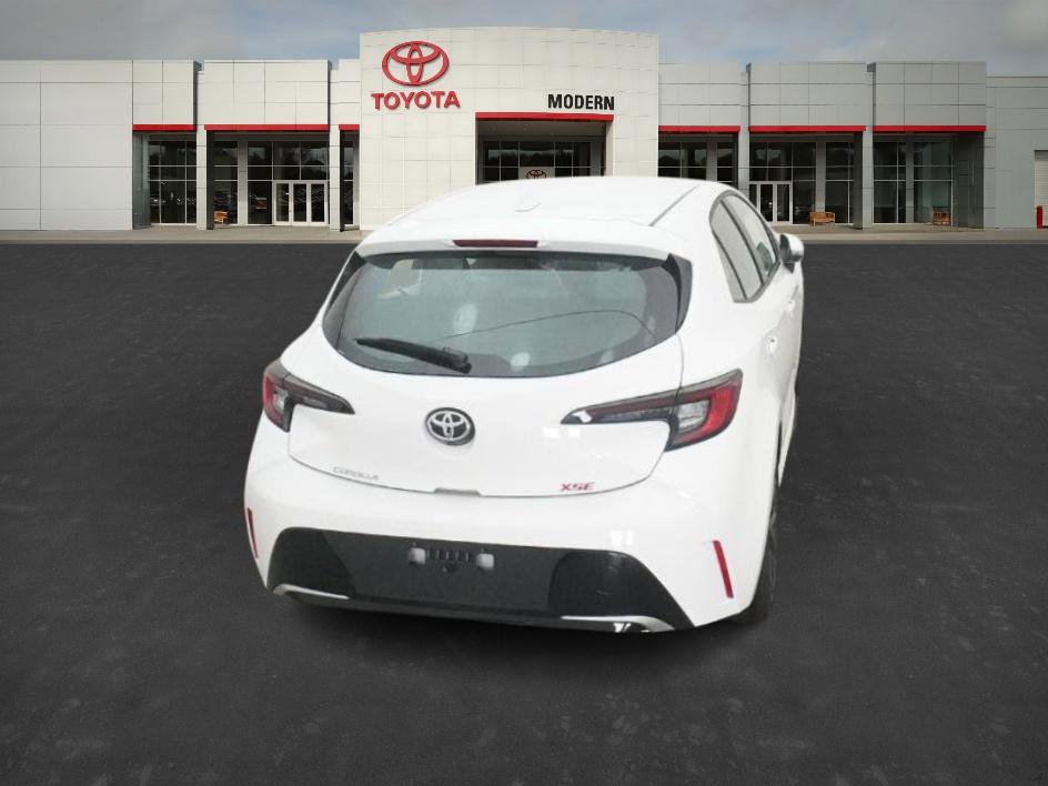 2025 Toyota Corolla XSE photo 18