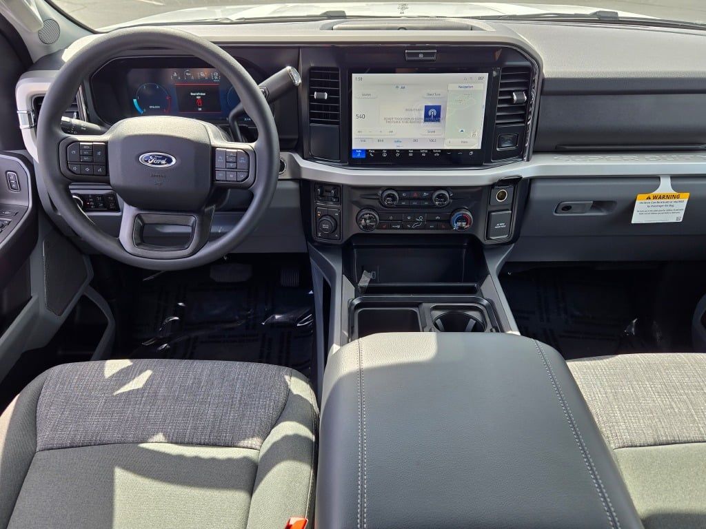 2026 Ford F-350 photo 17