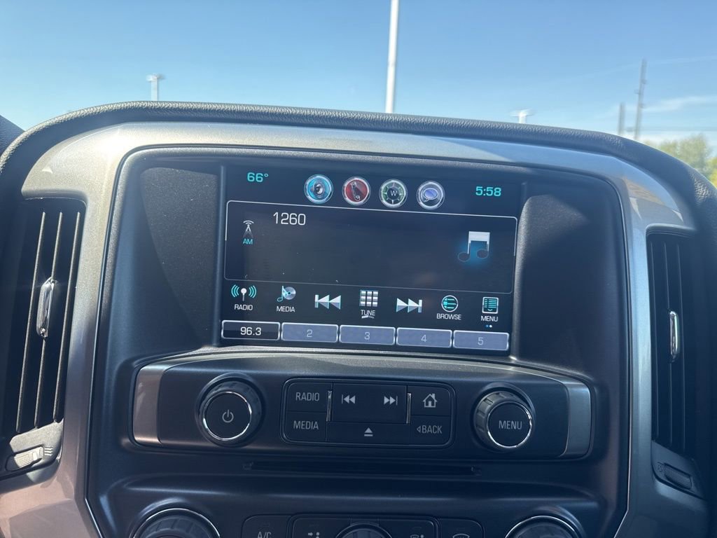 2018 Chevrolet Silverado 1500 LT photo 23
