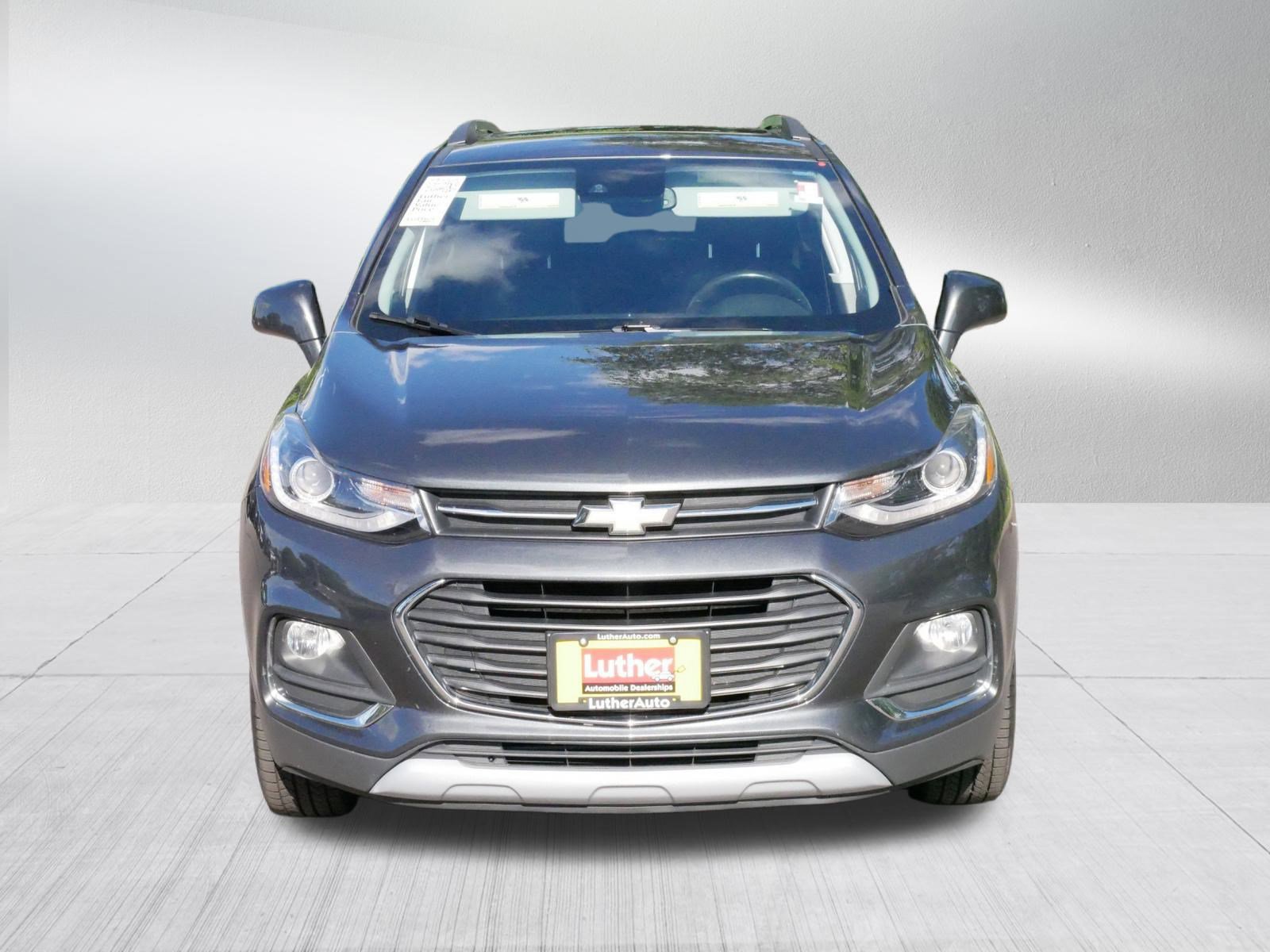 Used 2019 Chevrolet Trax Premier with VIN 3GNCJRSB4KL315314 for sale in Hopkins, MN