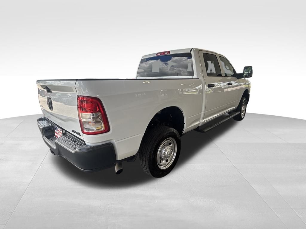 2024 Ram 2500 Tradesman photo 3