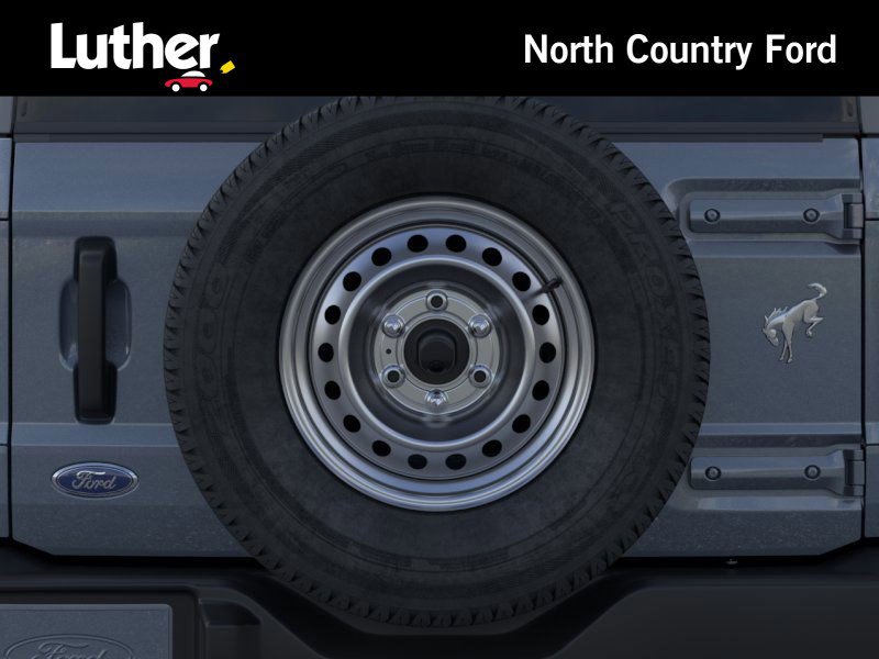 2025 Ford Bronco Base photo 24