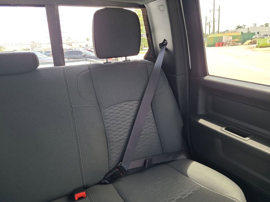 2025 Ram 3500 Tradesman photo 11