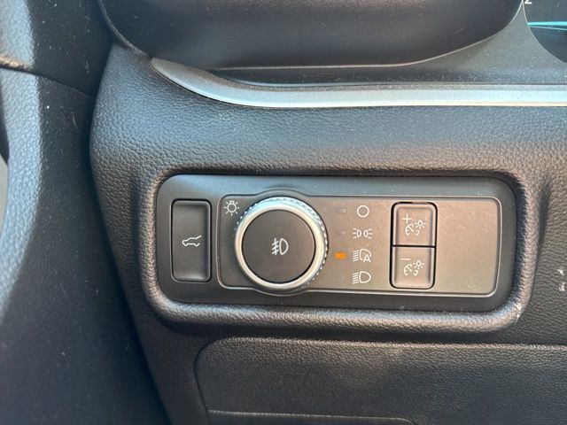 2021 Ford Explorer XLT photo 10