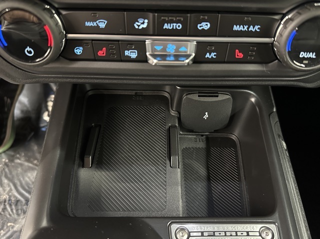 2025 Ford Bronco Outer Banks photo 22