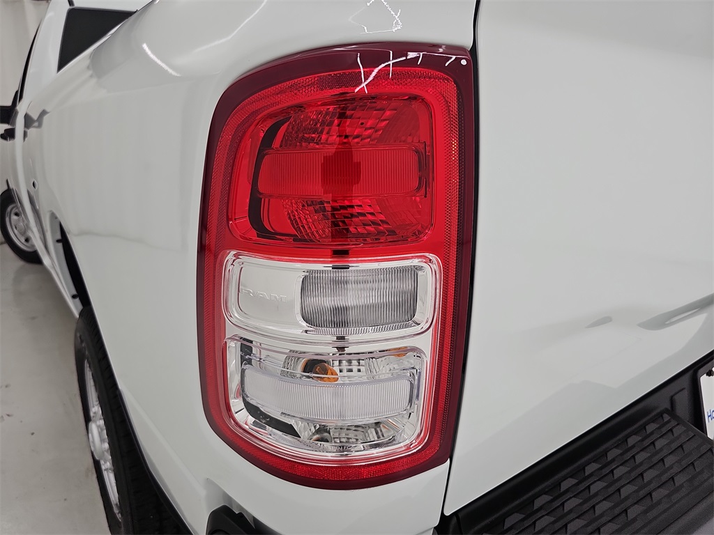 2024 Ram 2500 Tradesman photo 37