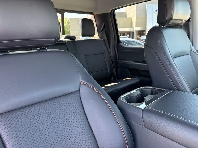 2025 Ford F-350 photo 17