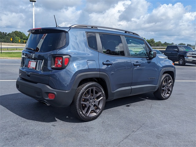 2021 Jeep Renegade Latitude photo 2