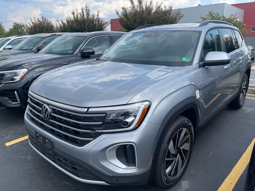 2026 Volkswagen Atlas SE w/Tech's photo