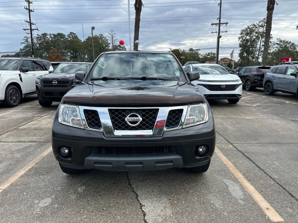 2019 Nissan Frontier Crew Cab SV photo 2