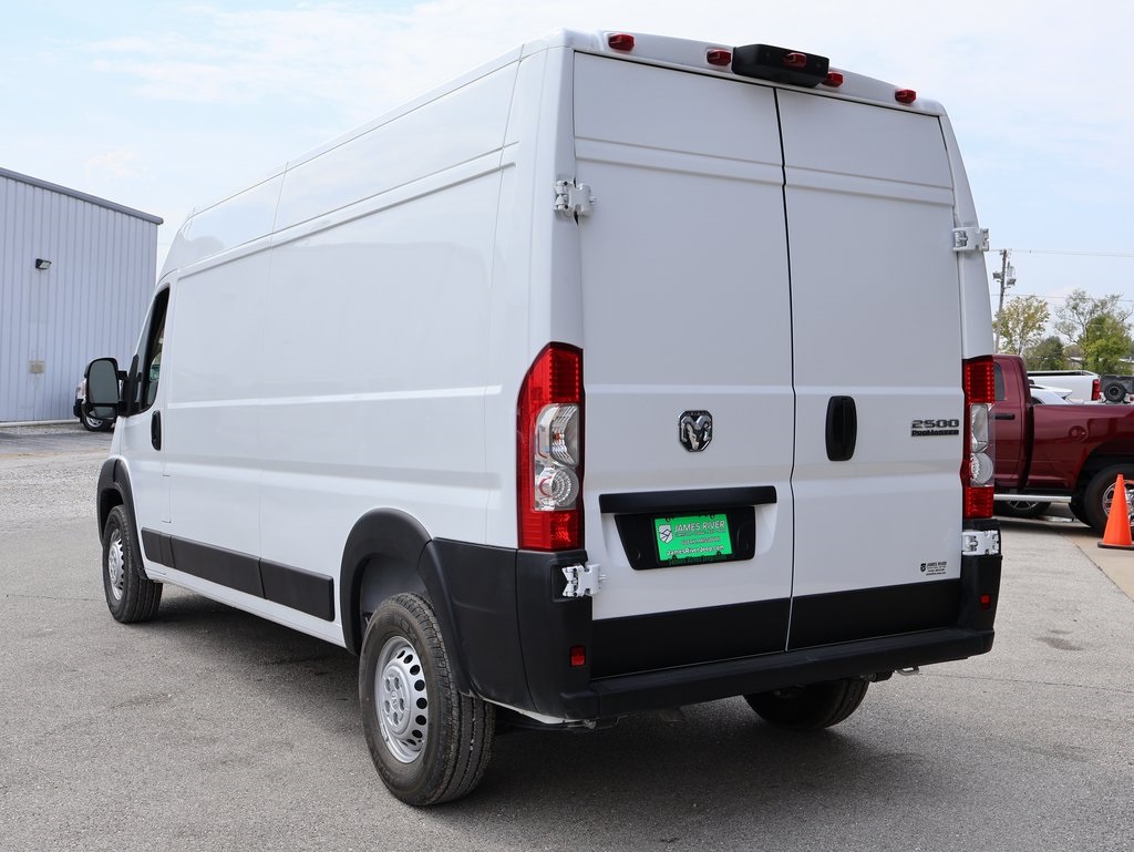 2025 Ram ProMaster 2500 photo 2