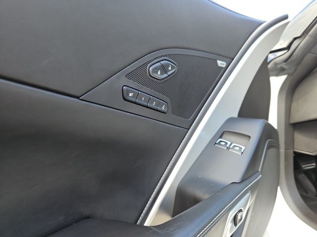 2015 Chevrolet Corvette Stingray Z51 3LT photo 46