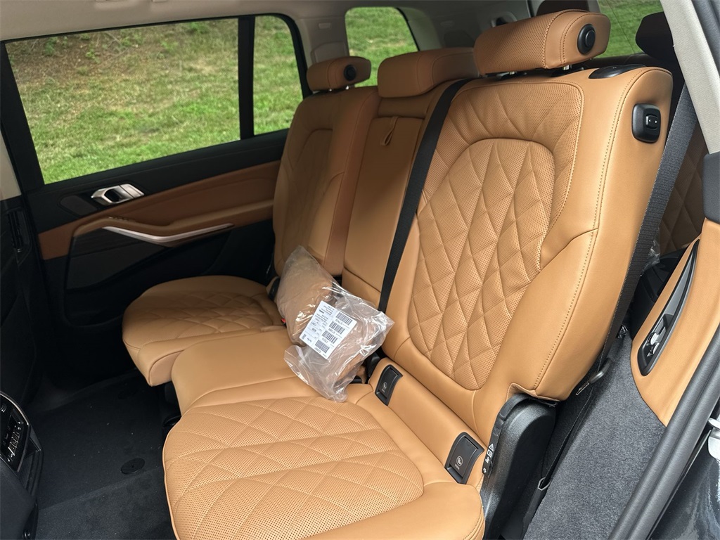 2026 Bmw X7 xDrive40i photo 19