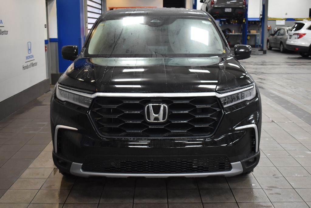 2025 Honda Pilot EX-L photo 2