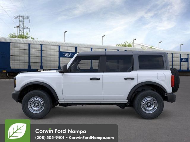 2025 Ford Bronco Base photo 3