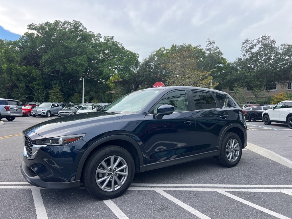 2022 Mazda CX-5 2.5 S Preferred photo 4
