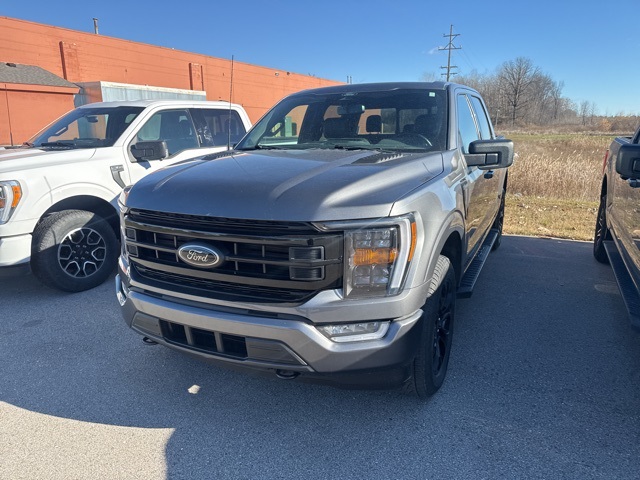 2022 Ford F-150 XLT photo 3