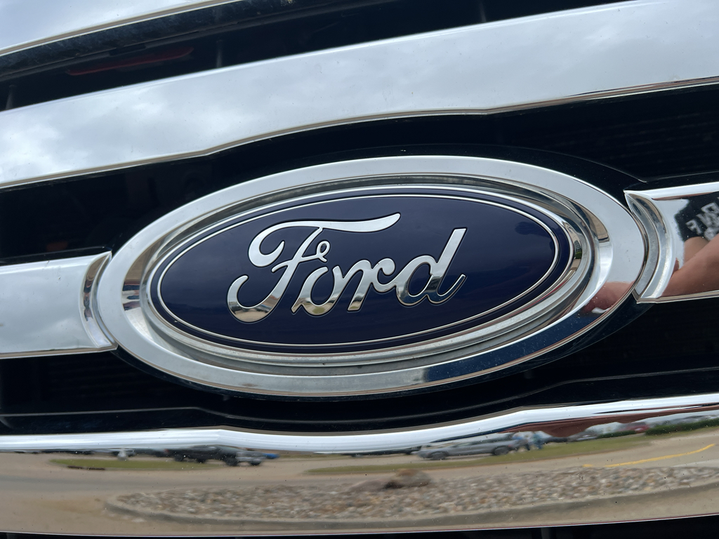 2010 Ford F-150 XLT photo 15
