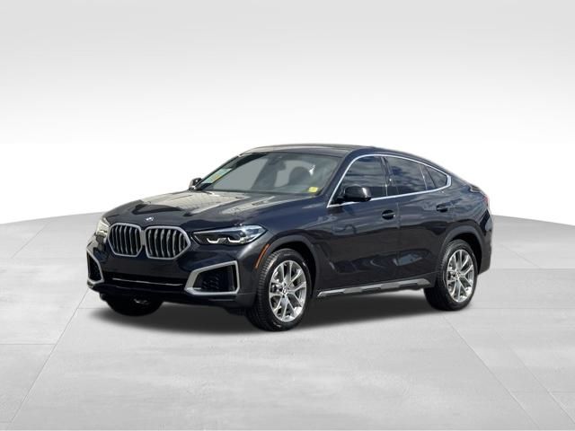 2022 BMW X6 40i's photo