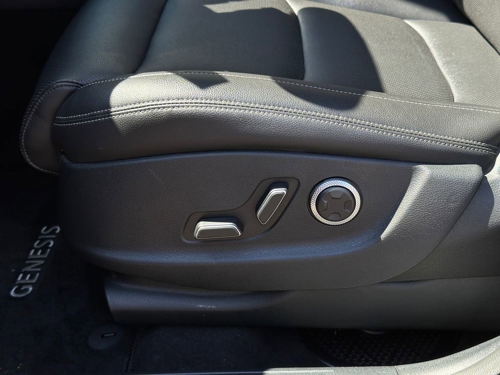 2024 Genesis GV70 2.5T photo 15