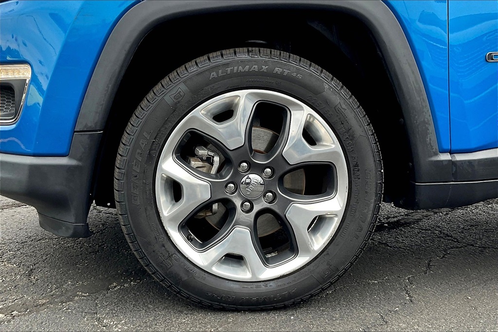 2018 Jeep Compass Limited photo 6