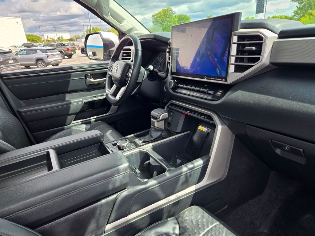 2023 Toyota Tundra Limited photo 5