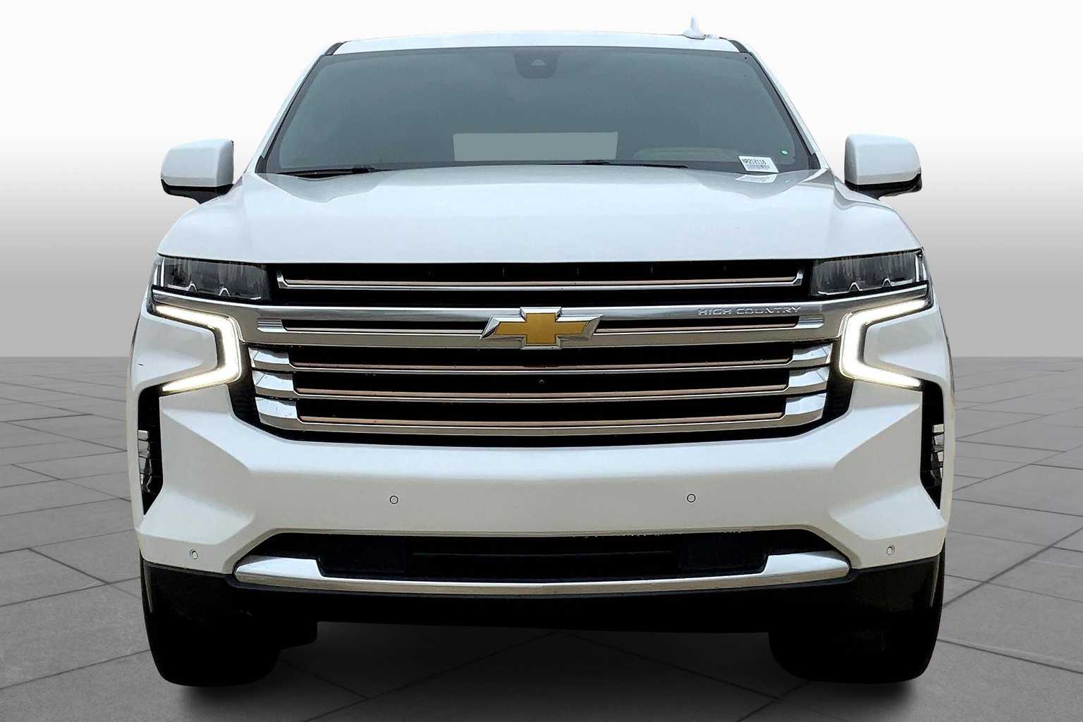 2022 Chevrolet Tahoe High Country photo 2