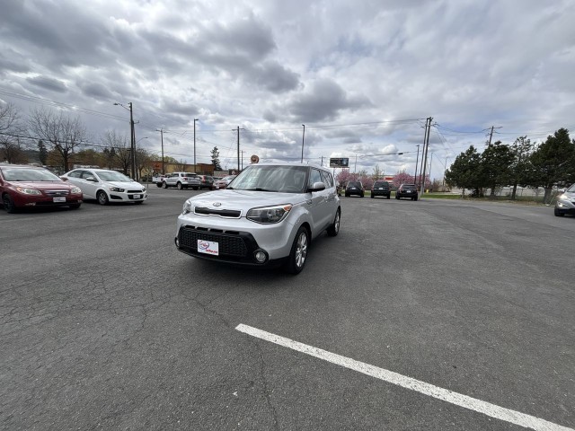 2016 Kia Soul + Wagon 4D