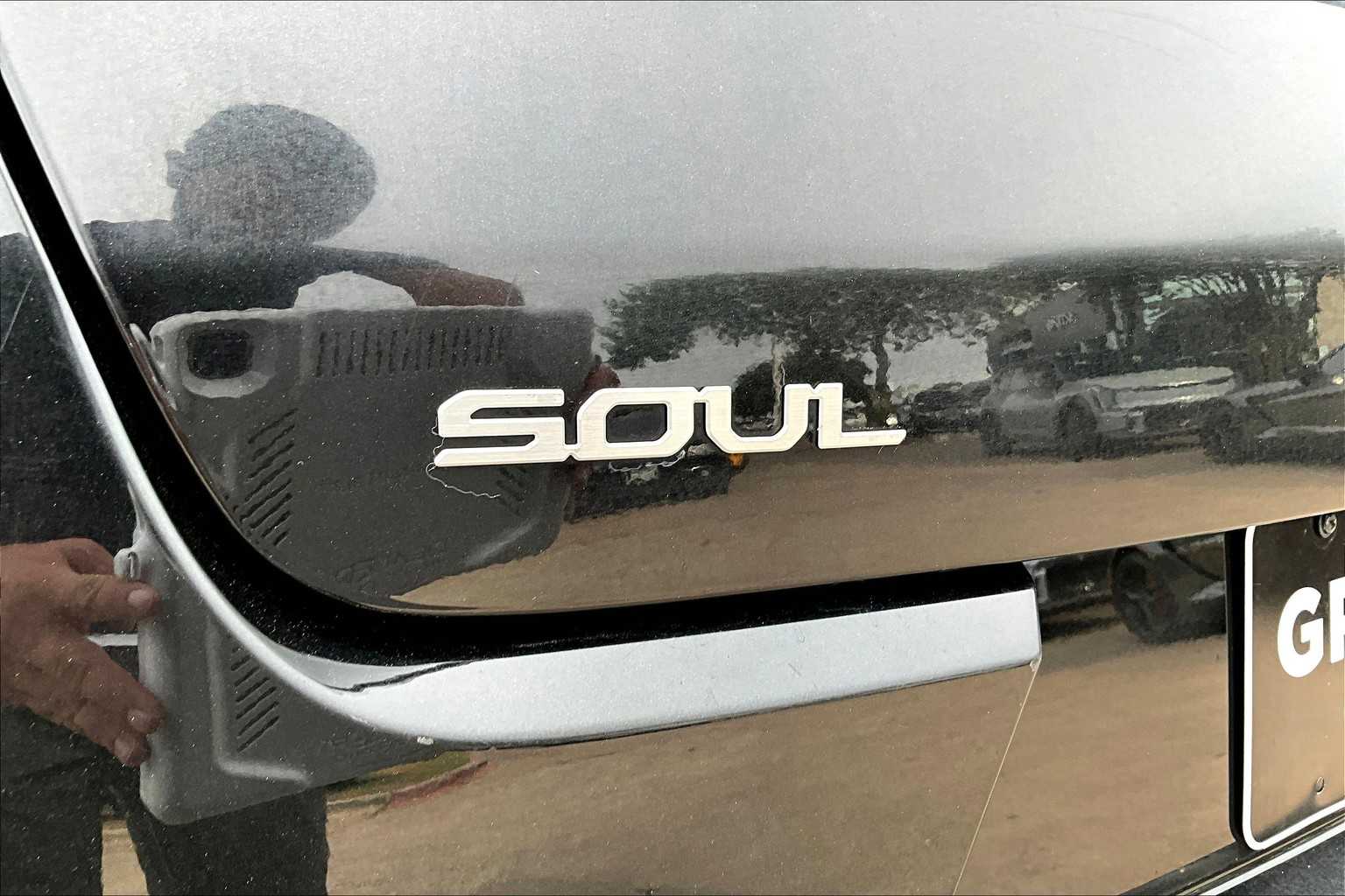 2023 Kia Soul LX S photo 27