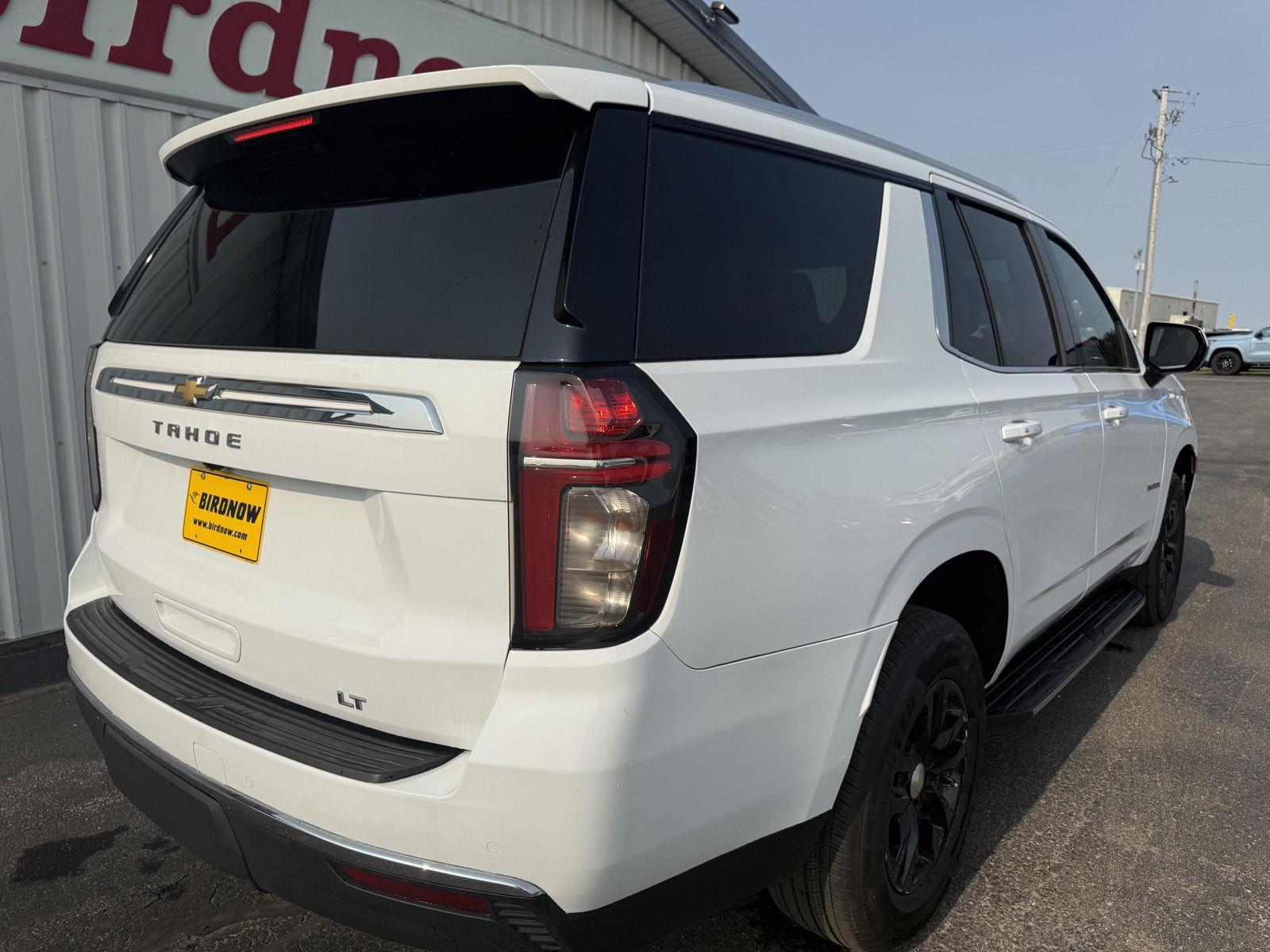2021 Chevrolet Tahoe LT photo 3