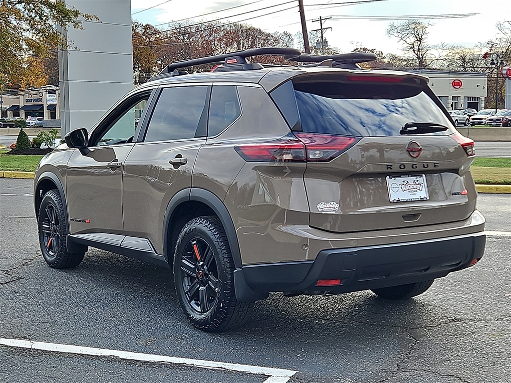 2025 Nissan Rogue SV photo 3