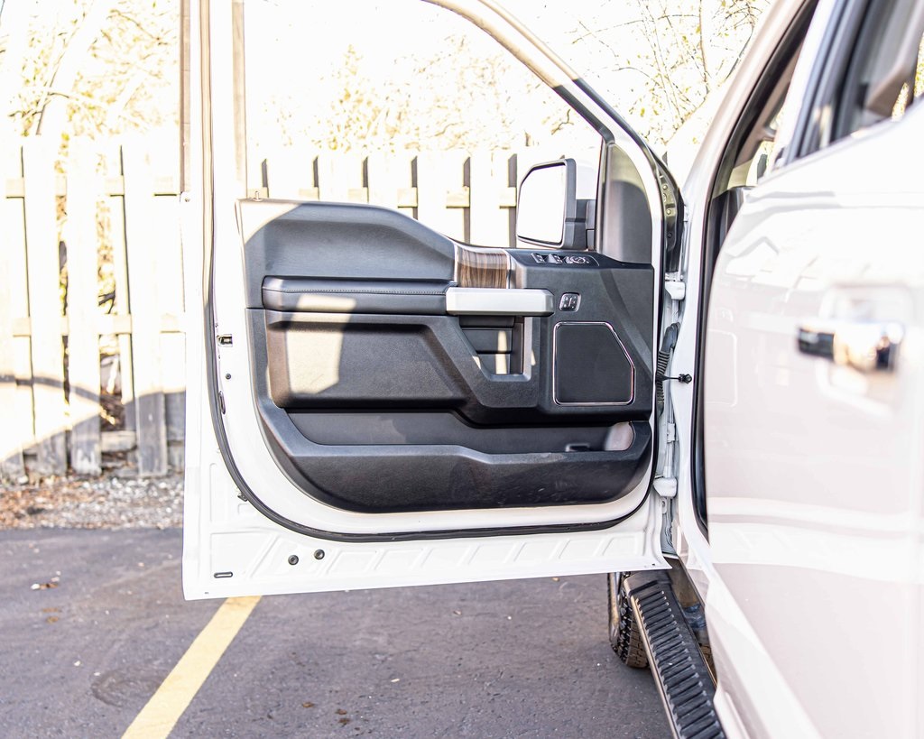 2017 FORD F-150 - Image 30