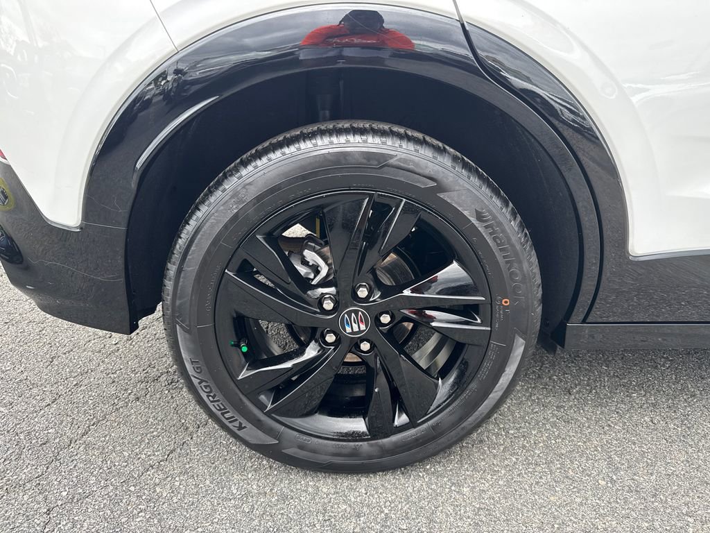 2024 Buick Encore GX Sport Touring photo 15