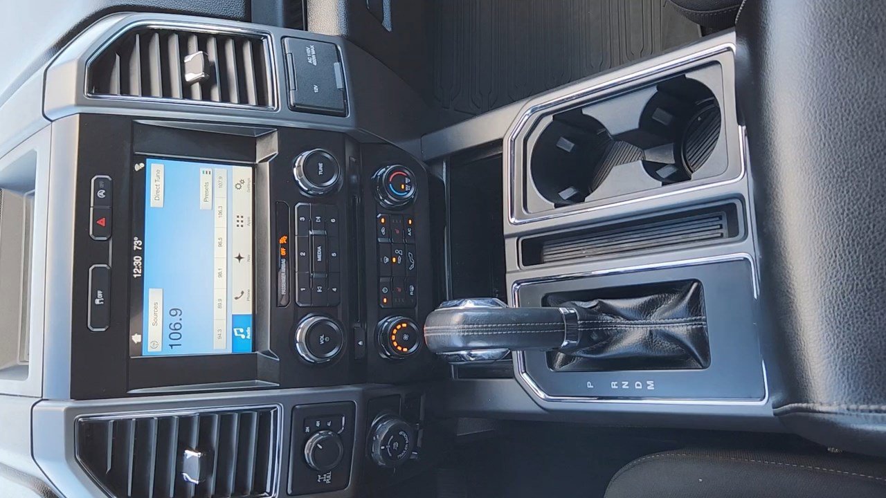 2017 Ford F-150 XLT photo 14
