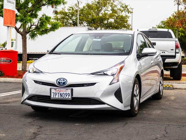 2016 Toyota Prius Two Eco Three Four Touring photo 3