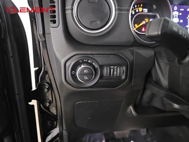 2021 Jeep Gladiator Overland photo 10